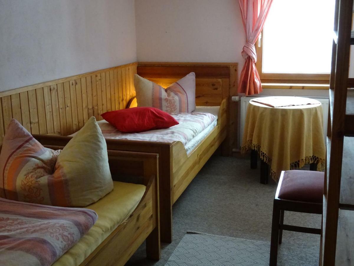 Urselhof Apartment Hermsdorf  Bagian luar foto